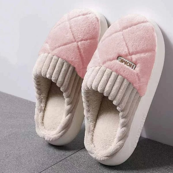 S22848701d14149f6a2d002c34dc34547I-2.webp Quilted House Slippers | Plush Winter Slippers - Becon Stores