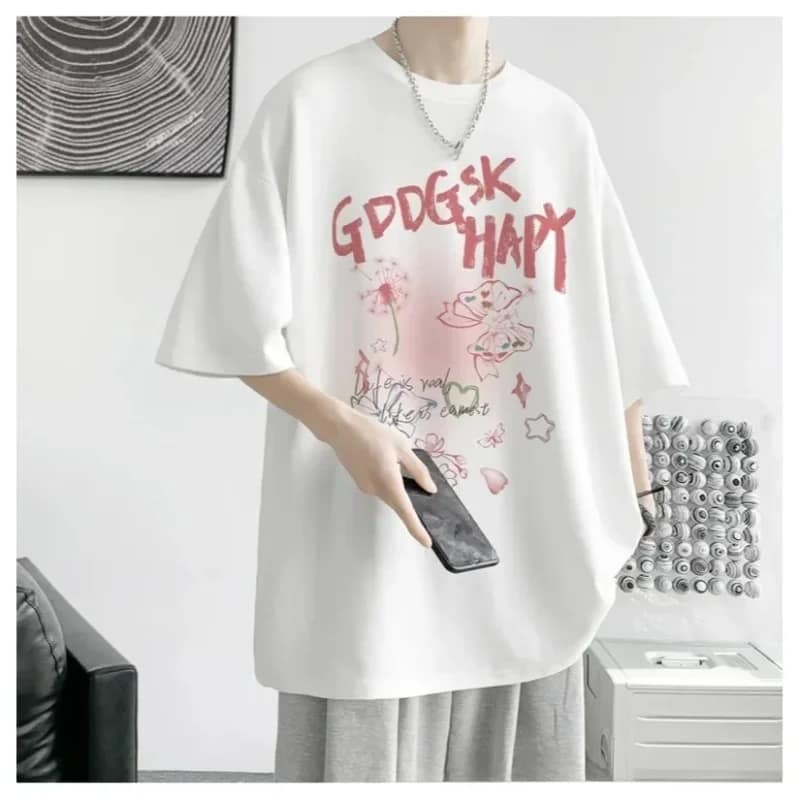 White T-Shirts vs Black T-Shirts: Which Should You Buy? Svg+xml,%3Csvg%20viewBox%3D%220%200%20100%%20100%%22%20width%3D%22100%%22%20height%3D%22100%%22%20xmlns%3D%22http%3A%2F%2Fwww.w3